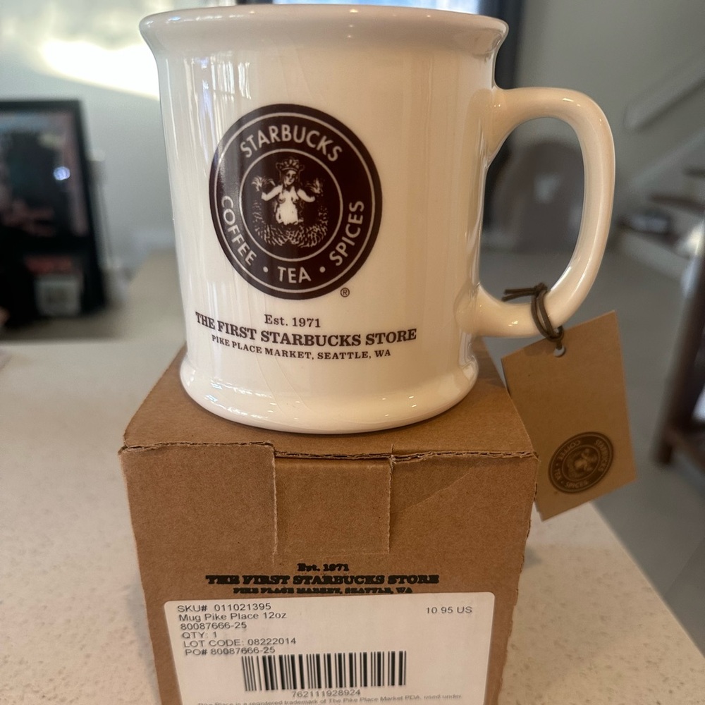 NEW First Starbucks Store Pike Place Coffee Ceramic Mug